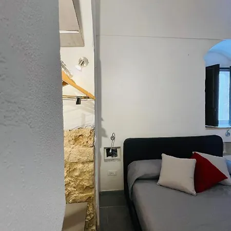 La Viuzza Konukevi Noto